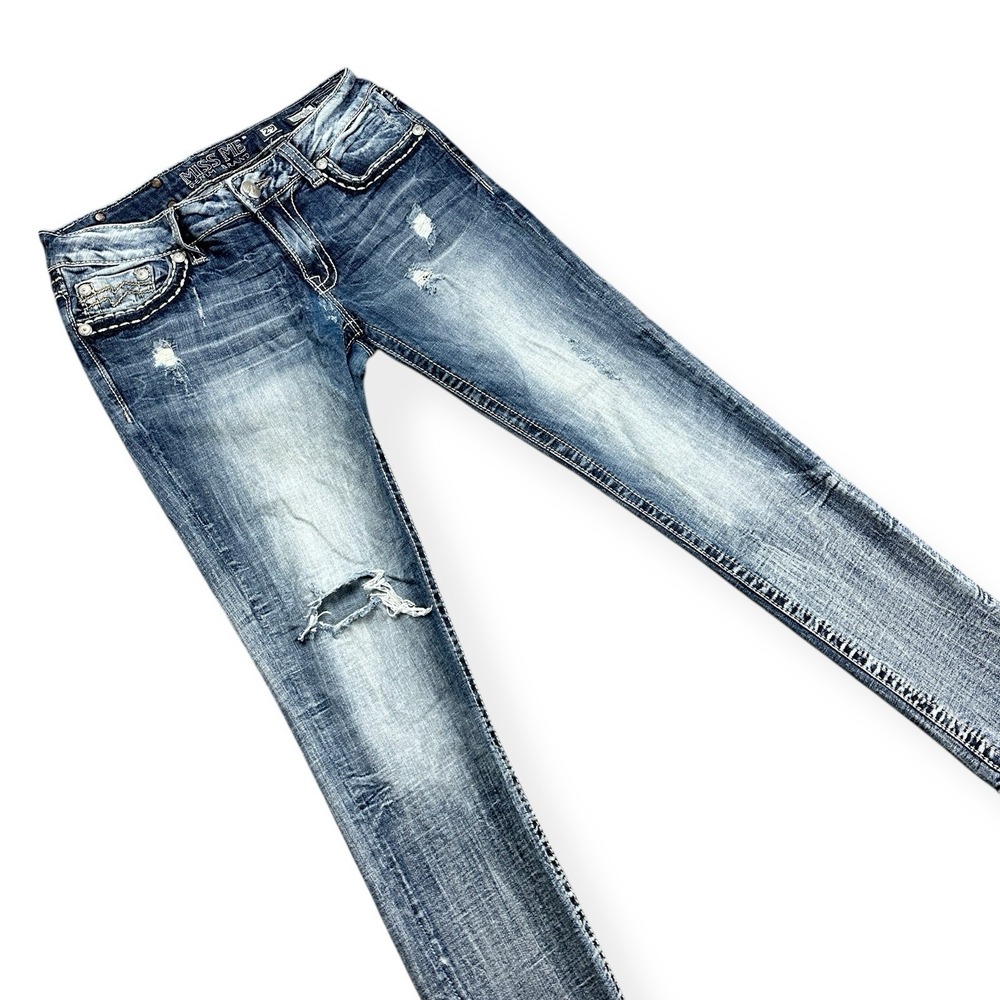Miss Me Women's Ankle Cropped Jeans Distressed Embroidered Size 29 Blue Denim - Picture 4 of 15